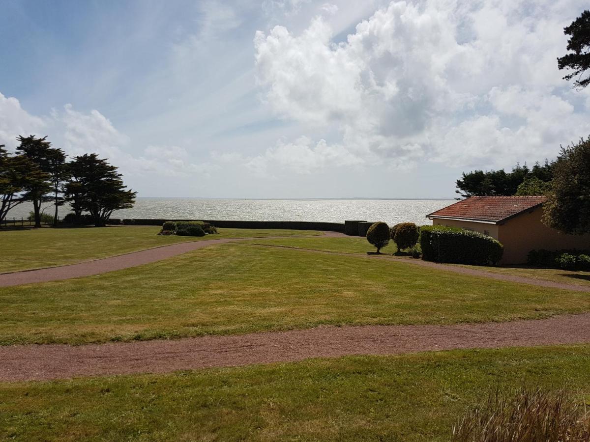 Appartement En Rdc Avec Terrasse Face A La Mer Pornic Exterior photo